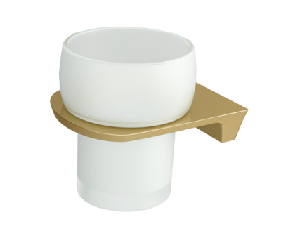 32 837 003